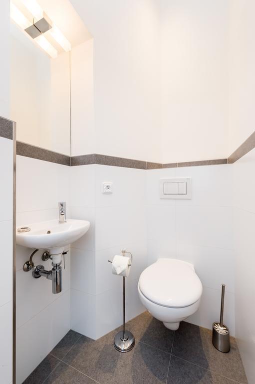 To Live Apartment