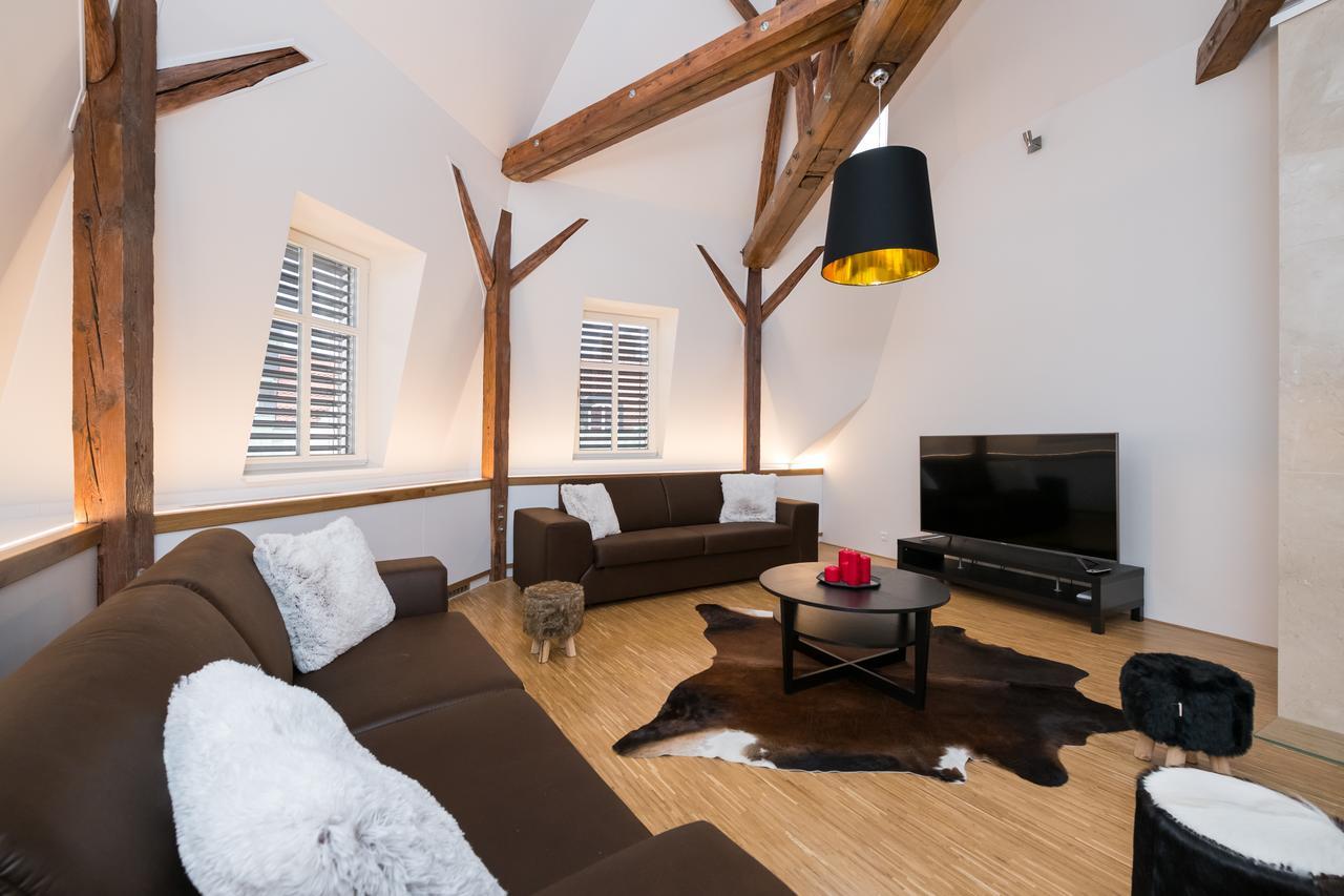 To Live Apartmán